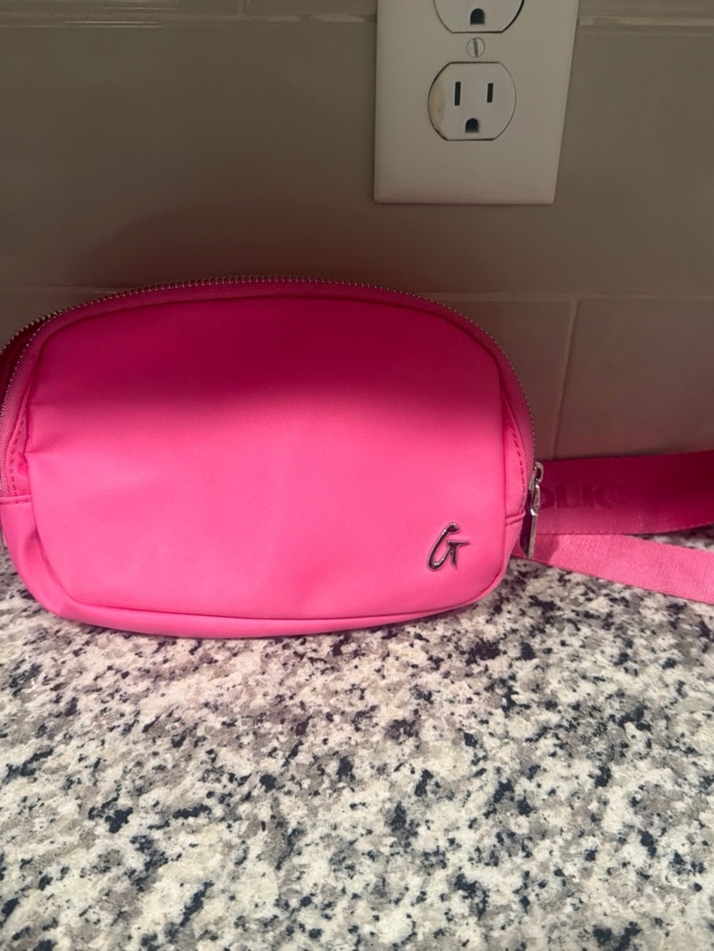 Glam-Aholic Lifestyle Fanny pack